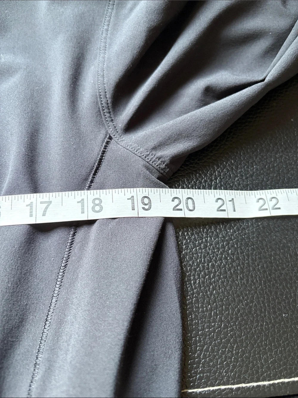 Lululemon UV Protective Cinch Waist Running Jacket Black Lightweight Run Sz S